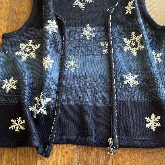 Christopher & Banks Hand Embroidered Wool Blend Vest Size S - Picture 6 of 10